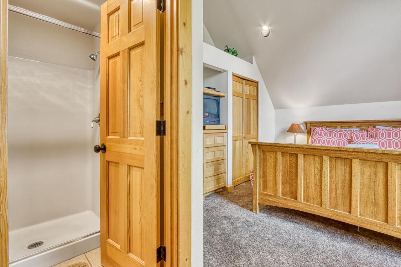 Eagle Crest Resort Cabin Редмонд Екстер'єр фото